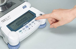 AUW120���ӷ�����